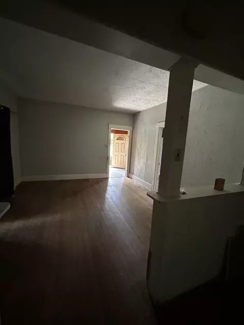Living - 203 Whittier St, Georgetown, IL 61846 photo 3 of 3