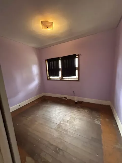 Bedroom - 203 Whittier St, Georgetown, IL 61846 photo 2 of 2
