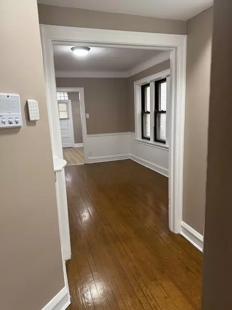 Entry Way - 1745 E 84th Pl, Chicago, IL 60617 photo 2 of 4