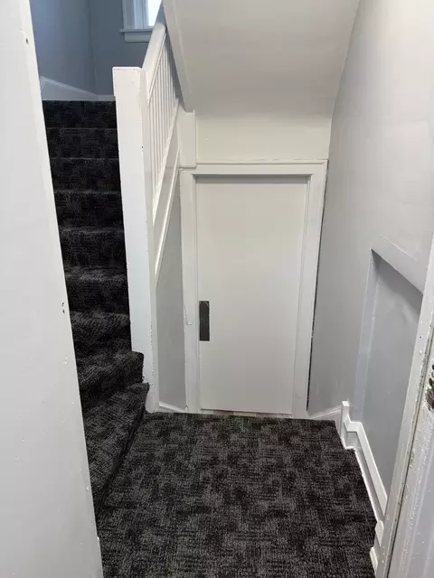 Entry Way - 1745 E 84th Pl, Chicago, IL 60617 photo 3 of 4