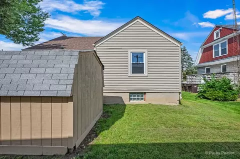 Exterior - 1310 Park St, Mchenry, IL 60050 photo 6 of 7