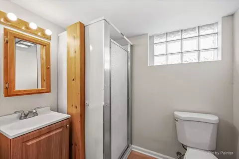 Bath - 1310 Park St, Mchenry, IL 60050 photo 2 of 2