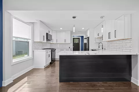 Kitchen - 3703 Bluebird Ln, Rolling Meadows, IL 60008 photo 1 of 5