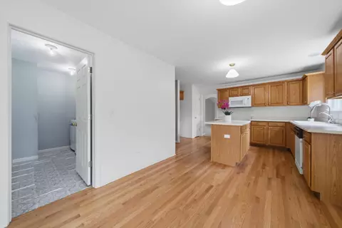Entry Way - 23645 N Denise St, Plainfield, IL 60585 photo 1 of 2