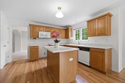 Kitchen - 23645 N Denise St, Plainfield, IL 60585 photo 2 of 3