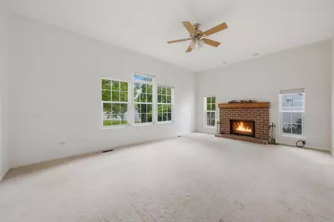 Living - 23645 N Denise St, Plainfield, IL 60585 photo 9 of 11