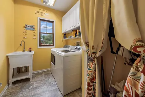 Other - 2071 Tunbridge Trl, Algonquin, IL 60102 photo 8 of 12