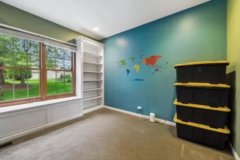 Other - 2071 Tunbridge Trl, Algonquin, IL 60102 photo 7 of 12