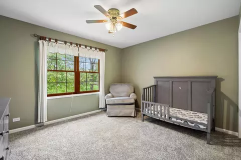 Bedroom - 2071 Tunbridge Trl, Algonquin, IL 60102 photo 1 of 3