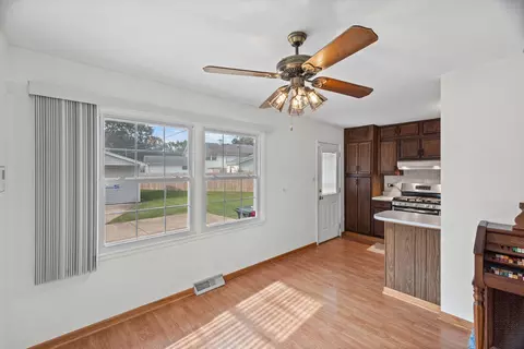 Other - 2207 Kingfisher Ln, Rolling Meadows, IL 60008 photo 4 of 6