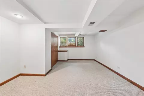 Bedroom - 5723 N Artesian Ave, Chicago, IL 60659 photo 5 of 5