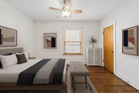 Bedroom - 5723 N Artesian Ave, Chicago, IL 60659 photo 1 of 5