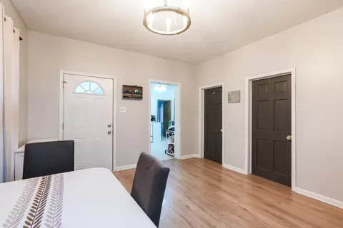 Entry Way - 202 N Cedar St, Gardner, IL 60424 photo 2 of 3