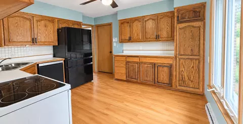 Kitchen - 760 Riverside Ct, Kankakee, IL 60901 photo 2 of 2