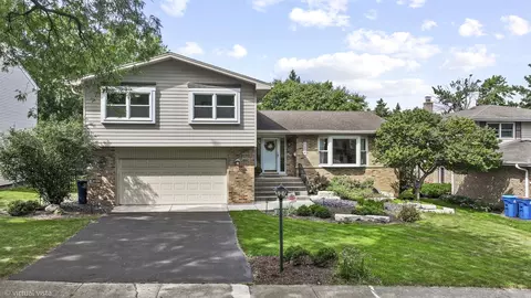 3904 Saratoga Ave, Downers Grove, IL 60515