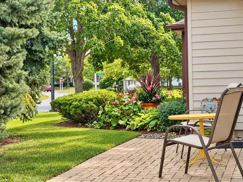 Exterior - 20839 W Hickory Ct, Plainfield, IL 60544 photo 4 of 5