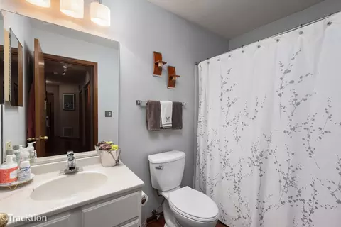 Bath - 20839 W Hickory Ct, Plainfield, IL 60544 photo 3 of 3