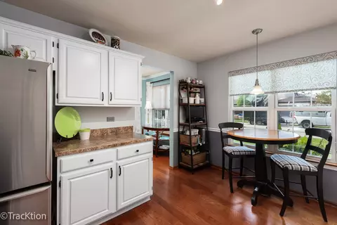Kitchen - 20839 W Hickory Ct, Plainfield, IL 60544 photo 2 of 3