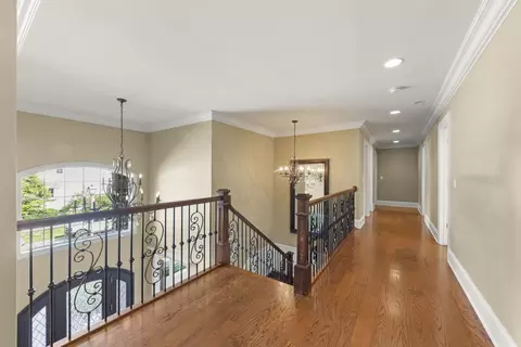 Entry Way - 253 E Wilson St, Elmhurst, IL 60126 photo 3 of 3