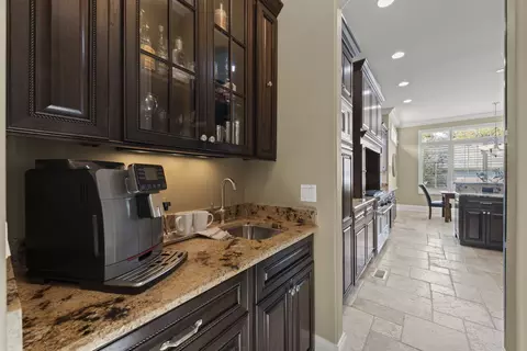 Kitchen - 253 E Wilson St, Elmhurst, IL 60126 photo 5 of 5