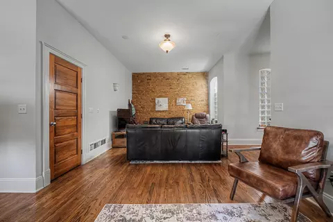 Living - 116 W Locust St, Bloomington, IL 61701 photo 2 of 3