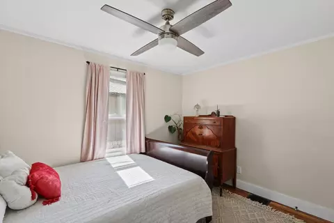 Bedroom - 106 N Lincoln St, Philo, IL 61864 photo 4 of 6