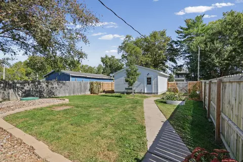 Exterior - 106 N Lincoln St, Philo, IL 61864 photo 6 of 8
