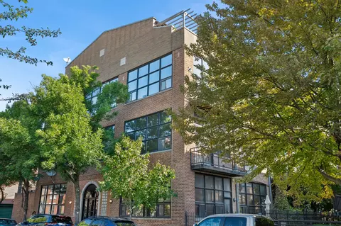 1137 N Wood St #2E, Chicago, IL 60622