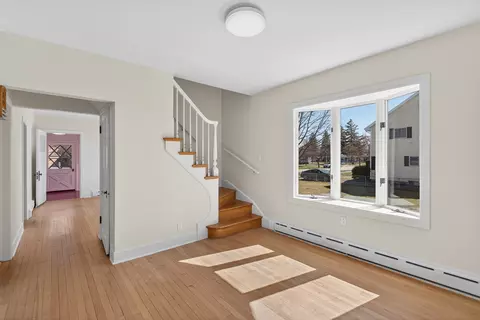Living - 156 Wille Ave, Wheeling, IL 60090 photo 3 of 3