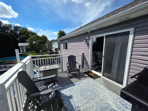 Exterior - 4749 Oregon Trl, Mchenry, IL 60050 photo 10 of 11
