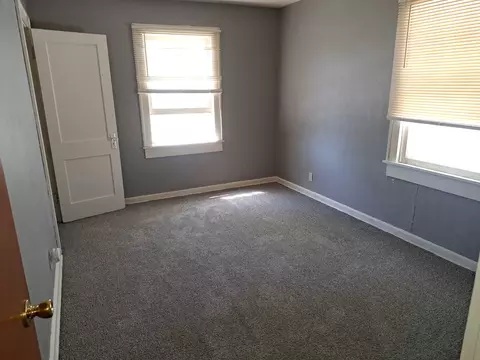 Bedroom - 2312 S 6th St, Springfield, IL 62703 photo 2 of 4