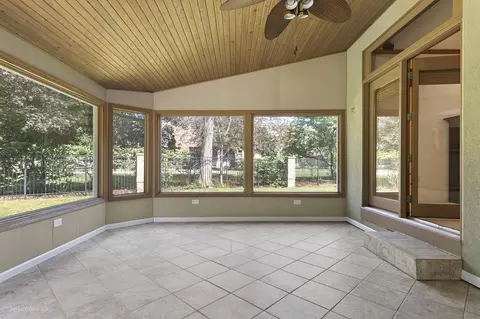 Exterior - 2027 Oak Forest Dr, Morris, IL 60450 photo 1 of 3