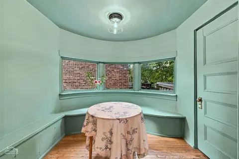 1364 E 49th St, Chicago, IL 60615 photo 4