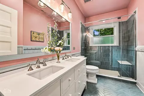1364 E 49th St, Chicago, IL 60615 photo 25