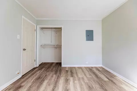 Bedroom - 8022 42nd St, Lyons, IL 60534 photo 1 of 3
