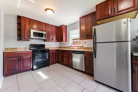 Kitchen - 8022 42nd St, Lyons, IL 60534 photo 1 of 2