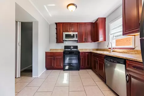 Other - 8022 42nd St, Lyons, IL 60534 photo 2 of 5