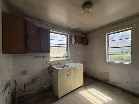 Kitchen - 610 E Bronson St, Streator, IL 61364 photo 1 of 2