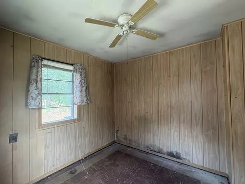Bedroom - 610 E Bronson St, Streator, IL 61364 photo 1 of 1