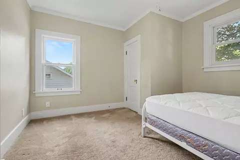 Bedroom - 1604 E Jackson St, Bloomington, IL 61701 photo 5 of 7
