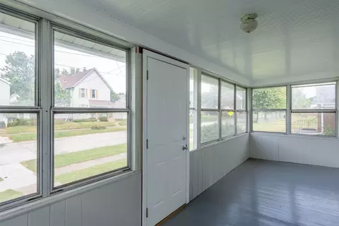 Exterior - 1718 13th Ave, Moline, IL 61265 photo 3 of 6