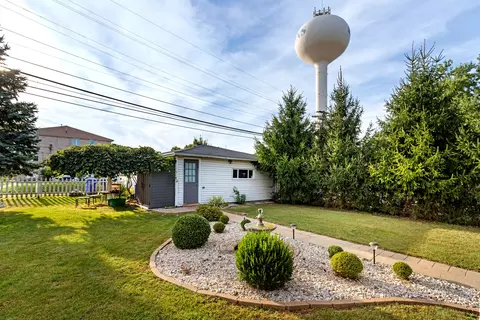 Exterior - 4102 Prescott Ave, Lyons, IL 60534 photo 6 of 10