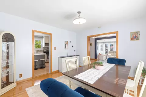 Dining - 4102 Prescott Ave, Lyons, IL 60534 photo 1 of 2