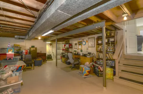 Other - 828 S Mitchell Rd, Elmhurst, IL 60126 photo 7 of 10