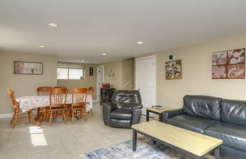 Other - 828 S Mitchell Rd, Elmhurst, IL 60126 photo 5 of 10