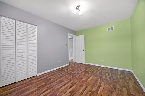 Bedroom - 1210 Brookfield Dr, Plainfield, IL 60586 photo 3 of 3