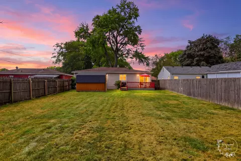 Exterior - 1556 S 4th Ave, Kankakee, IL 60901 photo 4 of 4