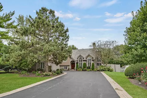 Exterior - 12910 S Hadfield Dr, Plainfield, IL 60585 photo 2 of 10