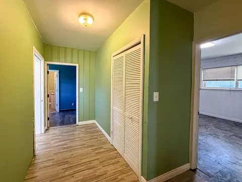 Entry Way - 1367 County Road 1000, Lerna, IL 62440 photo 1 of 1