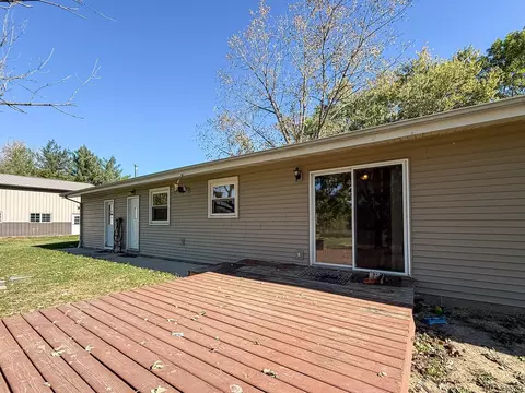 Exterior - 1367 County Road 1000, Lerna, IL 62440 photo 5 of 18
